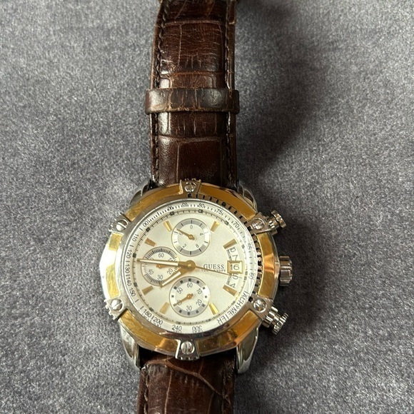 - GUESS Men's Chronograph Watch – Brown Leather Strap & Silver and Gold Dial - Picture 1 of 6